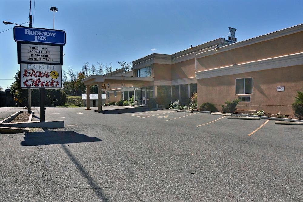 Rodeway Inn Bedford Exterior foto